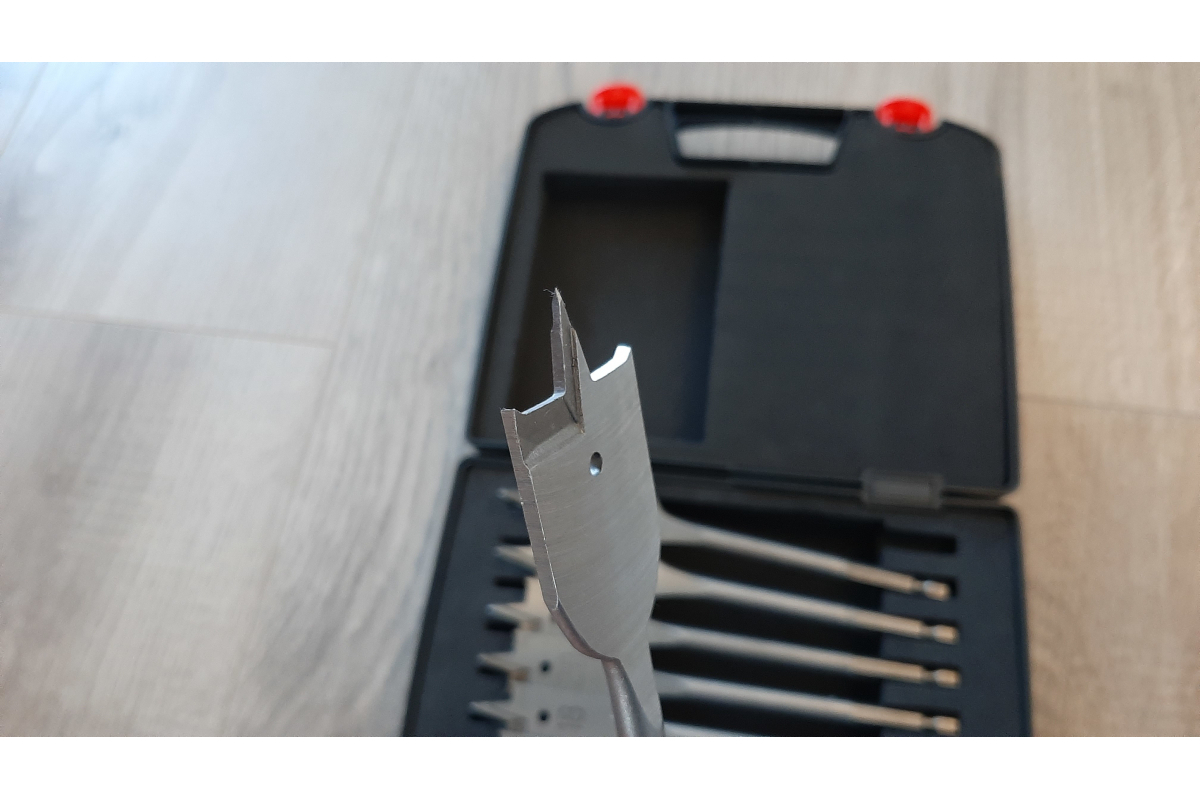 bou1w0jcd6c13aq6u83uuzaqvqcv54lt